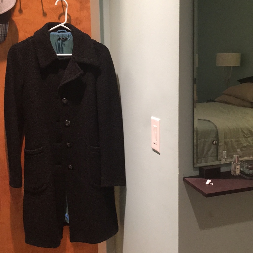Sisley Black COAt